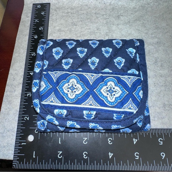 Vera Bradley - Nantucket Navy Small Handbag With Matching Wallet, EUC - Picture 12 of 15